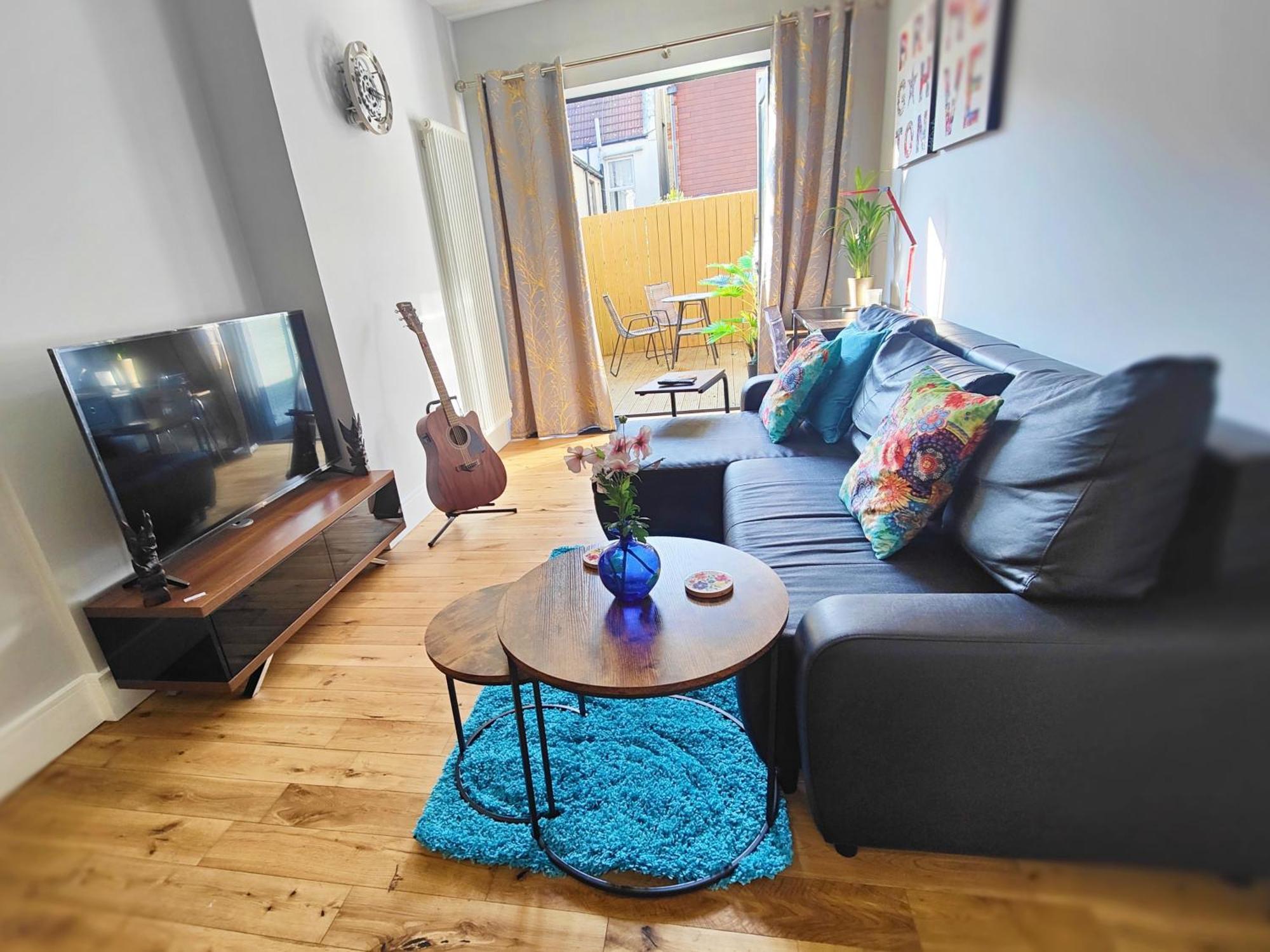 Modern Central Brighton Patio Flat - Free Parking! Apartment Bagian luar foto